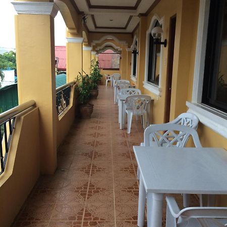 Sunrise Apartelle Olongapo City Exteriör bild