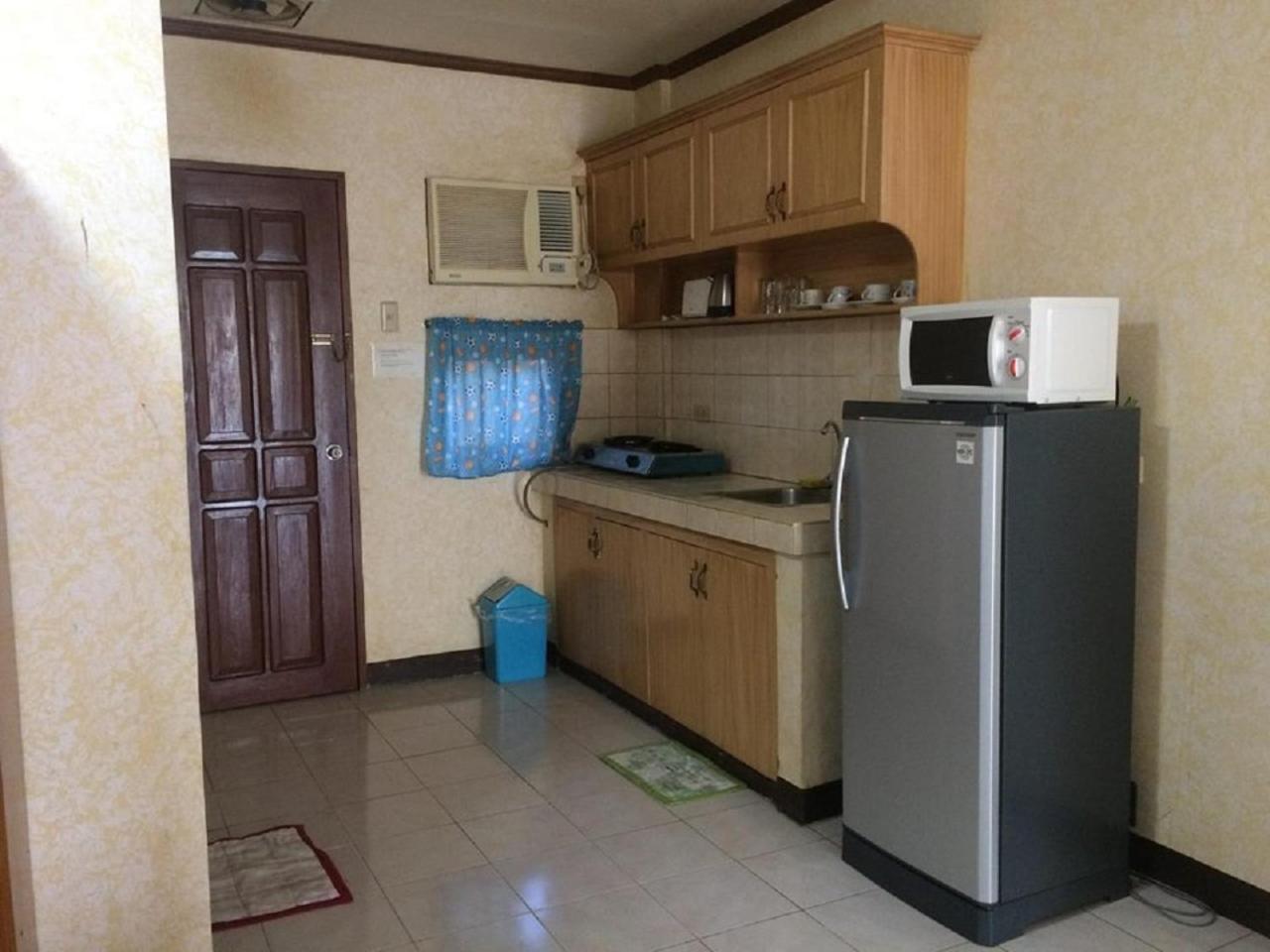 Sunrise Apartelle Olongapo City Exteriör bild