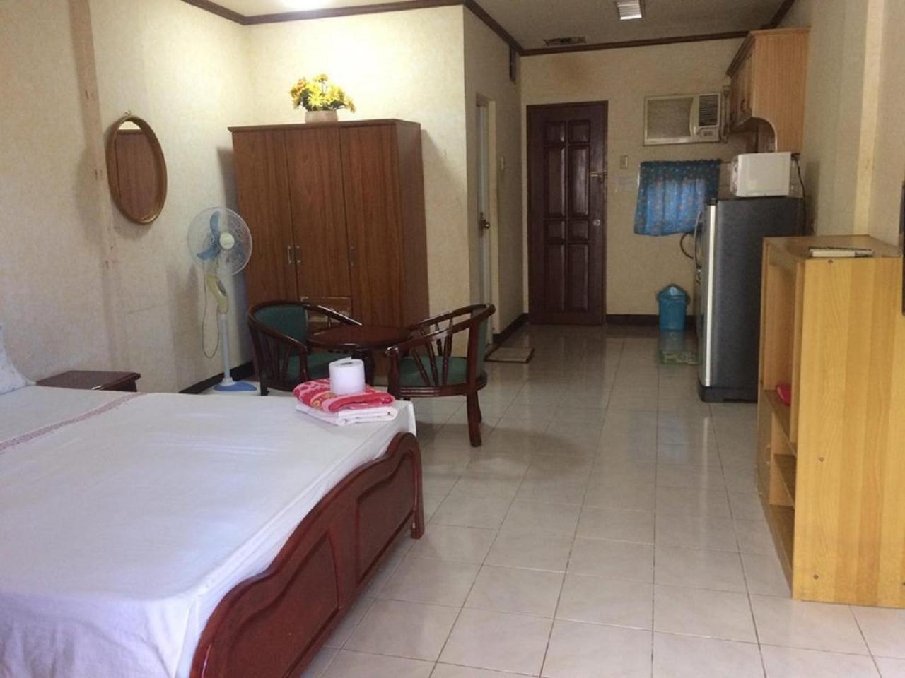 Sunrise Apartelle Olongapo City Exteriör bild
